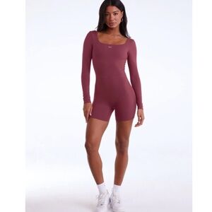 SET ACTIVE Long Sleeve Shortysuit, color Canyon, size S, great condition